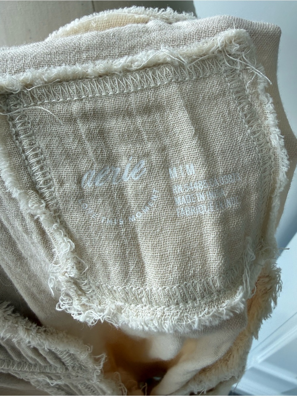 aerie Cream Long-Sleeve Button Down Casual cotton Shirt - Picture 5 of 6